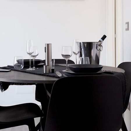 Scugnizzo Apartment Luxury Home Naples Luaran gambar