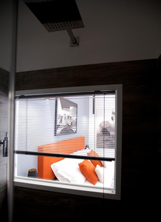 Scugnizzo Apartment Luxury Home Naples Luaran gambar