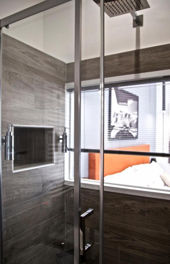 Scugnizzo Apartment Luxury Home Naples Luaran gambar