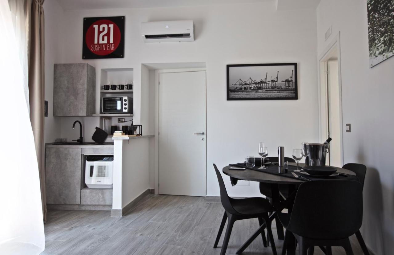 Scugnizzo Apartment Luxury Home Naples Luaran gambar