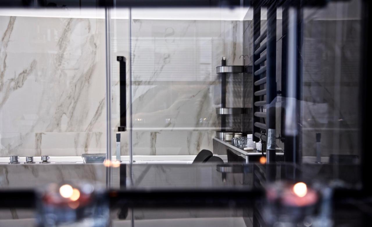 Scugnizzo Apartment Luxury Home Naples Luaran gambar