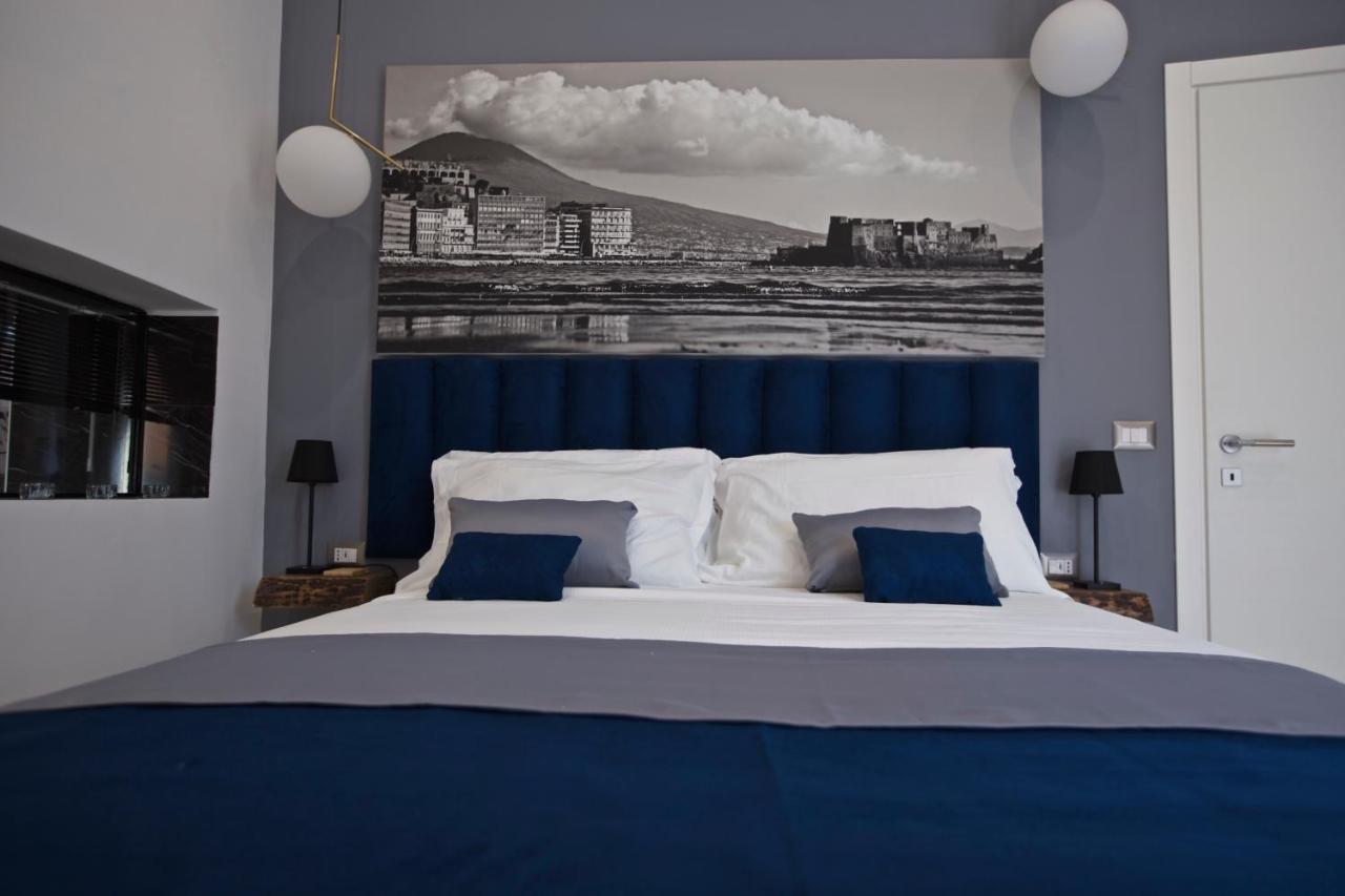Scugnizzo Apartment Luxury Home Naples Luaran gambar