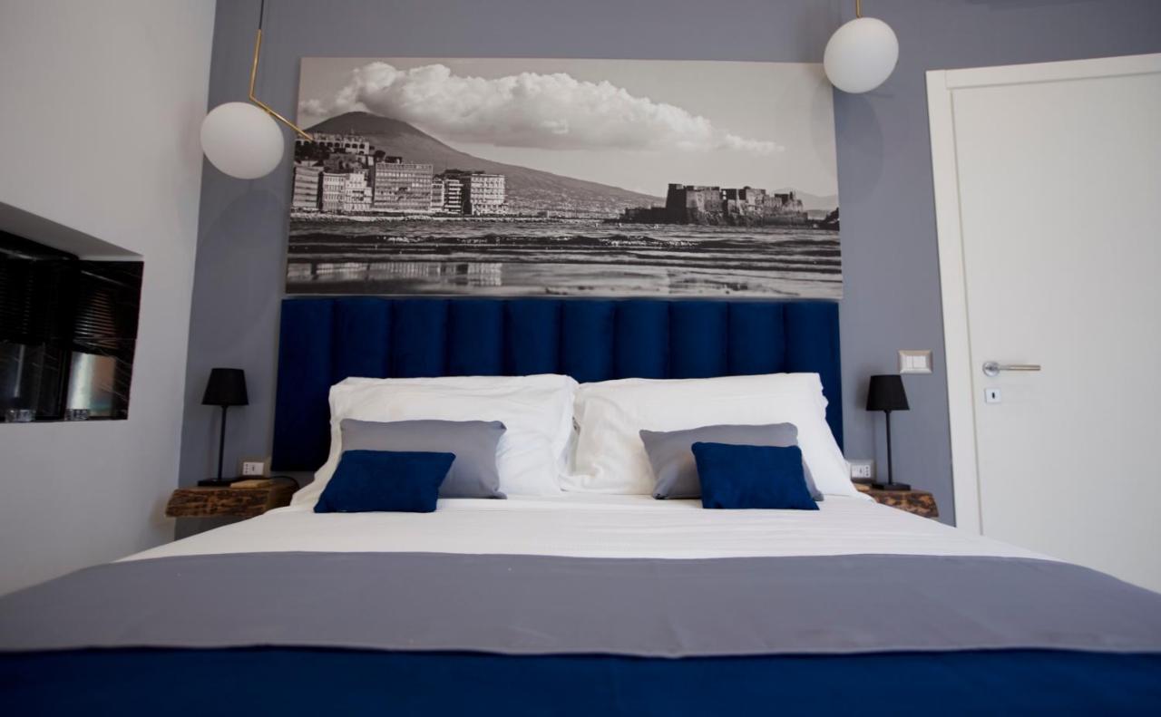 Scugnizzo Apartment Luxury Home Naples Luaran gambar