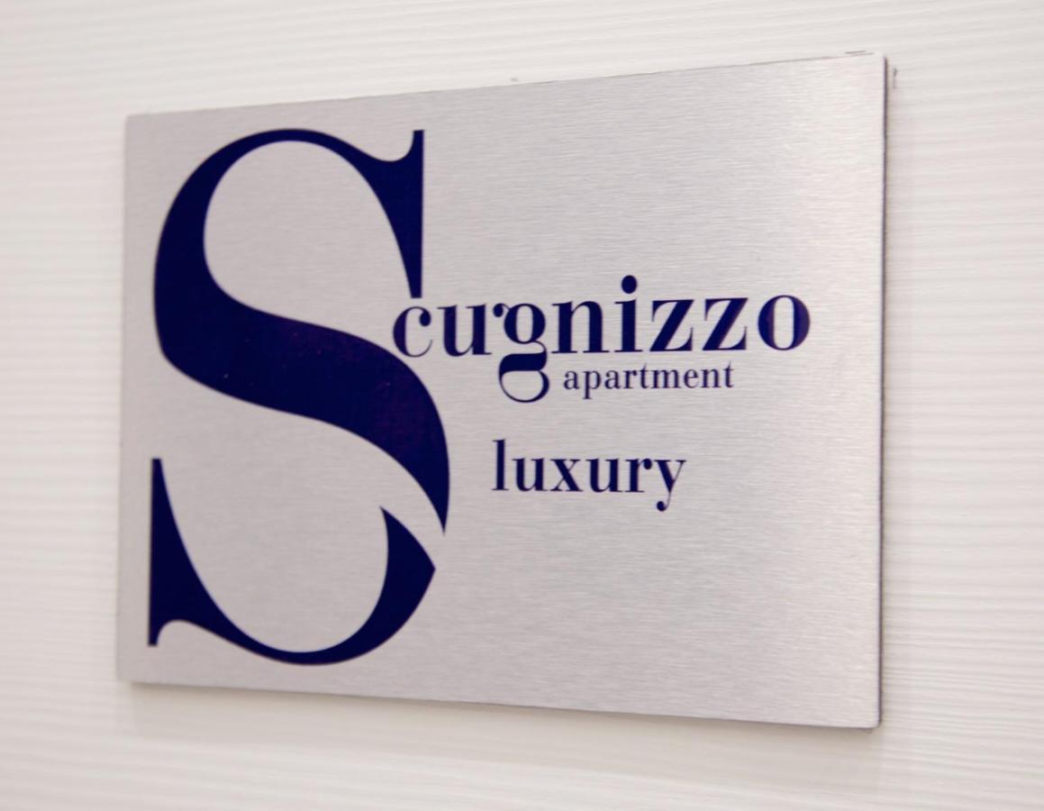 Scugnizzo Apartment Luxury Home Naples Luaran gambar