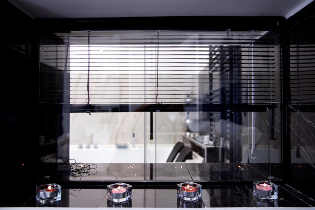 Scugnizzo Apartment Luxury Home Naples Luaran gambar